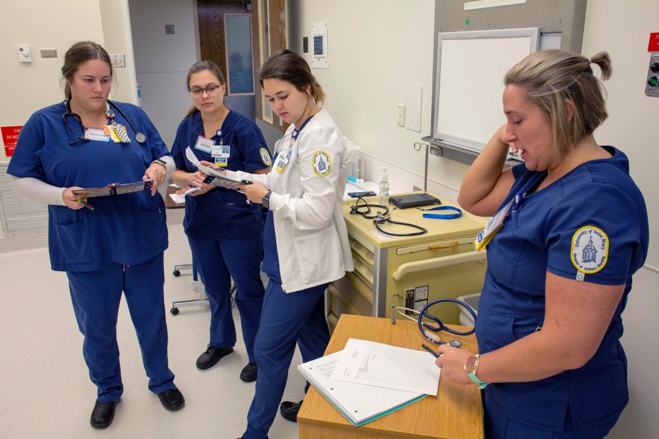 2019-Nursing-Simulation_7